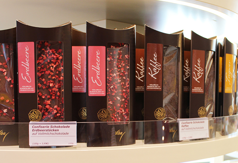 Confiserie_Schokoladen_Regal Viba Confiserie Schokoladen
