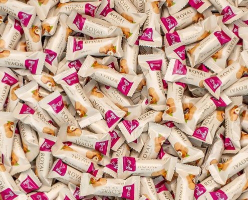 Royal-Nougat-Minis