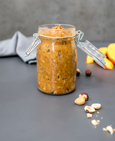 Kürbis-Haselnuss-Pesto mit Classic Nougat