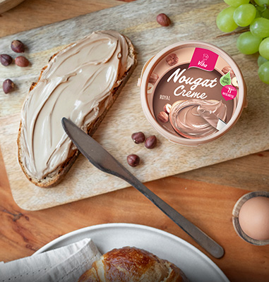 Royal Nougat Creme auf dem Frühstückstisch