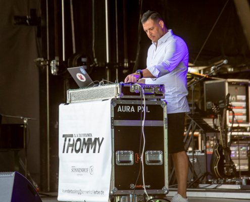 DJ Thommy DJ Thommy eröffnet das Schlagerfestival
