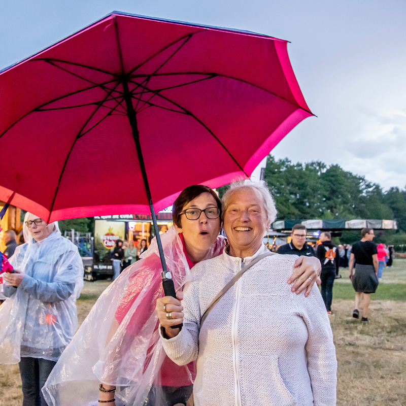 Ben Zucker Konzert Beste Stimmung bei den Fans trotz Regen