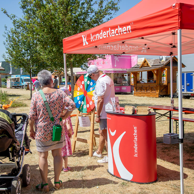 Kinderlachen Stand des Vereins kinderlachen e.V. zum Thüringentag 2023